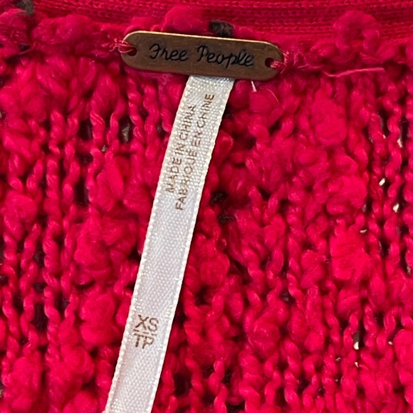 Free People Knubby Exposed Seam Sweater size XS - Picture 3 of 5